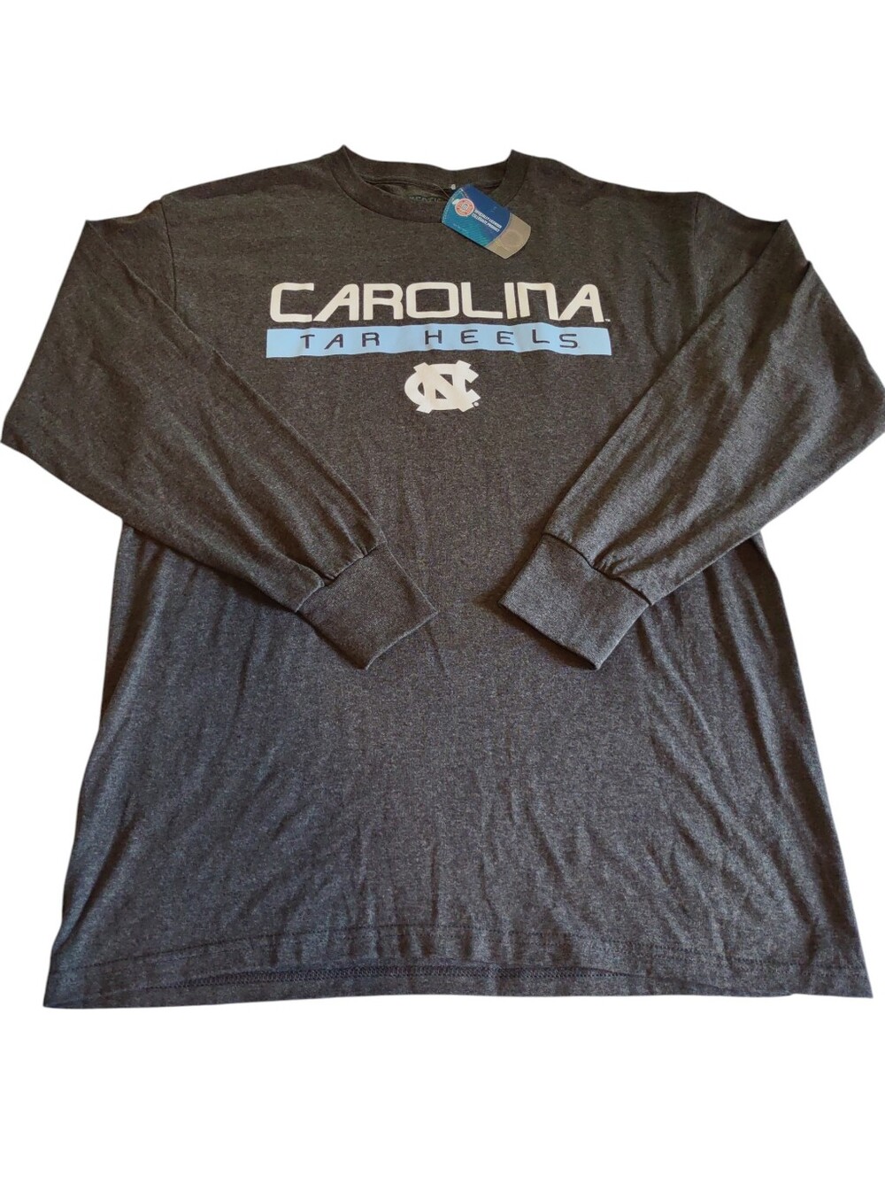 Majestic Section 101 Large Long Sleeve Carolina Tarheels T-Shirt